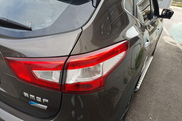 Used Nissan Qashqai 2016 2.0L CVT Luxury Edition Right Rear Taillight