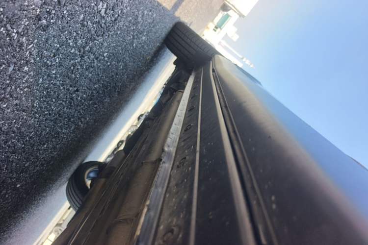 Used Nissan Qashqai 2016 2.0L CVT Luxury Edition Right Side Sill