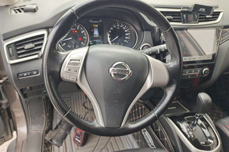Used Nissan Qashqai 2016 2.0L CVT Luxury Edition Steering Wheel