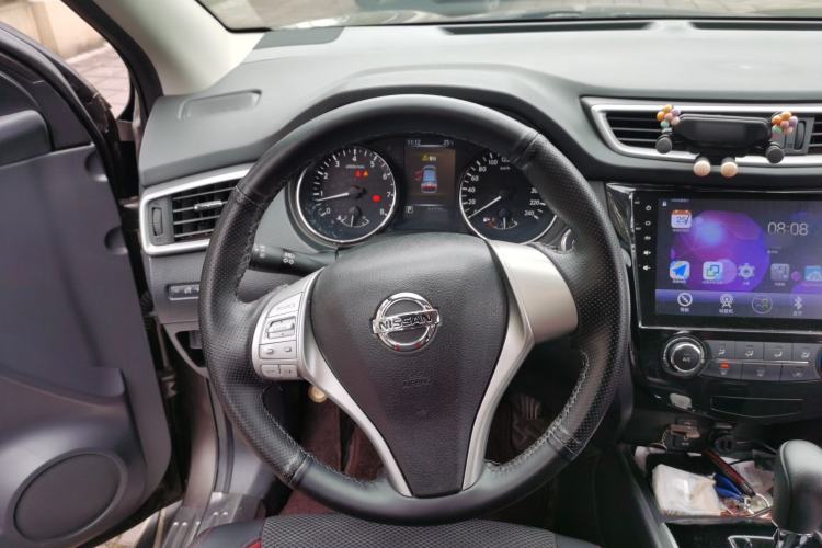 Used Nissan Qashqai 2016 2.0L CVT Luxury Edition Steering Wheel