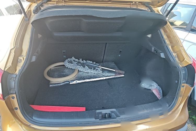 Used Nissan Qashqai 2016 2.0L CVT Luxury Edition Trunk