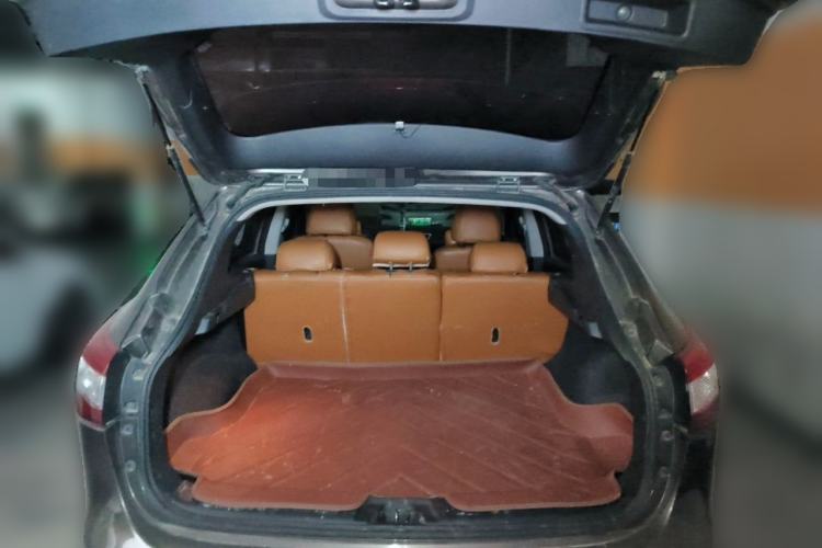 Used Nissan Qashqai 2016 2.0L CVT Elite Edition Trunk