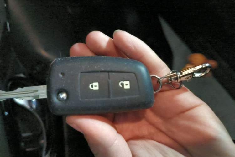 Used Nissan Qashqai 2016 2.0L CVT Elite Edition Vehicle Key
