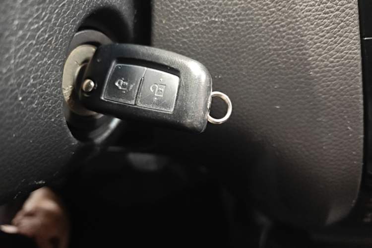 Used Nissan Qashqai 2016 2.0L CVT Elite Edition Vehicle Key