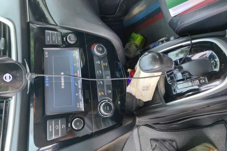Used Nissan Qashqai 2017 2.0L CVT Smart Enjoyment Version China V Standard Audio And AC Panel