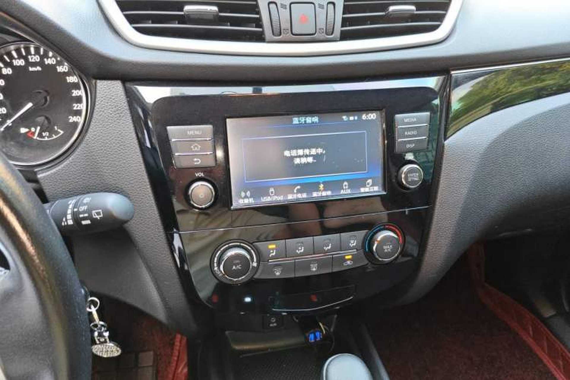 Used Nissan Qashqai 2017 2.0L CVT Smart Enjoyment Version China V Standard Audio And AC Panel