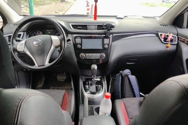 Used Nissan Qashqai 2017 2.0L CVT Luxury Edition China V Standard Center Console