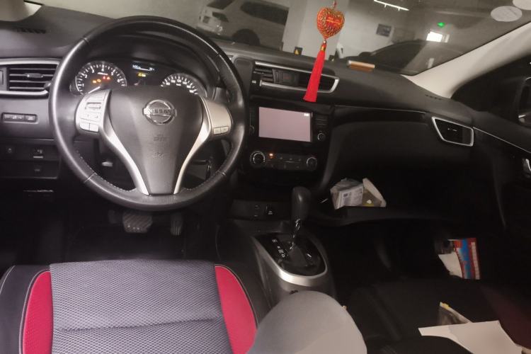 Used Nissan Qashqai 2017 2.0L CVT Smart Enjoyment Version China VI Standard Center Console