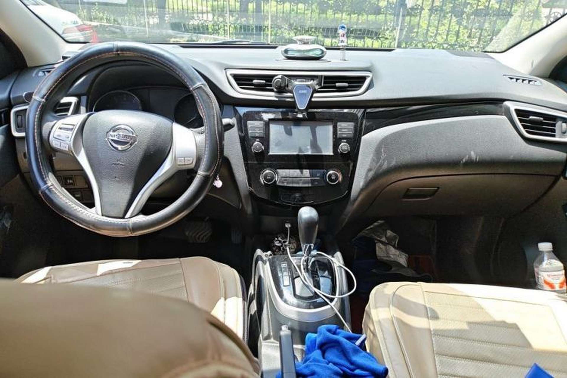 Used Nissan Qashqai 2017 2.0L CVT Elite Edition China V Standard Center Console