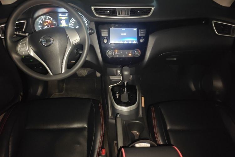 Used Nissan Qashqai 2017 2.0L CVT Elite Edition China V Standard Center Console