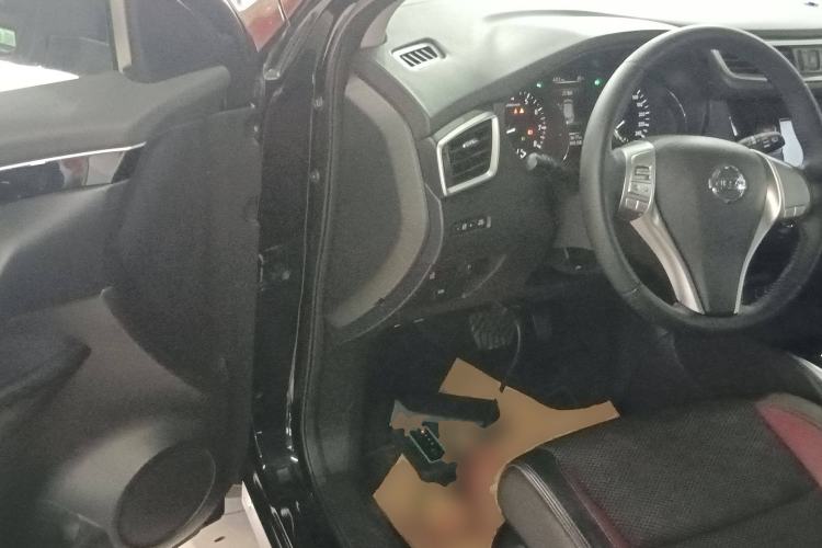 Used Nissan Qashqai 2017 2.0L CVT Smart Enjoyment Version China V Standard Driver Seat