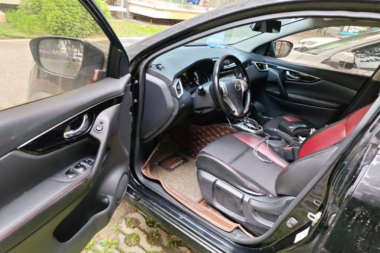 Used Nissan Qashqai 2017 2.0L CVT Smart Enjoyment Version China V Standard Driver Seat
