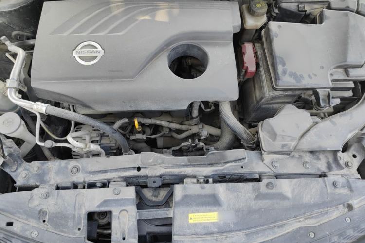Used Nissan Qashqai 2017 2.0L CVT Smart Enjoyment Version China V Standard Engine Bay