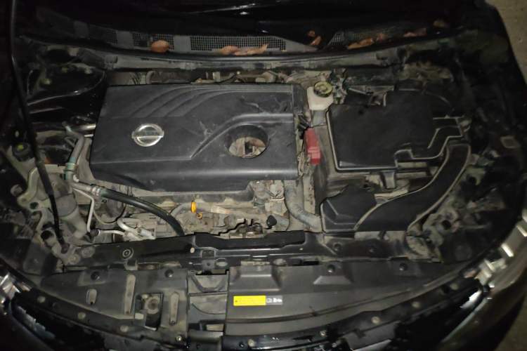 Used Nissan Qashqai 2017 2.0L CVT Smart Enjoyment Version China V Standard Engine Bay