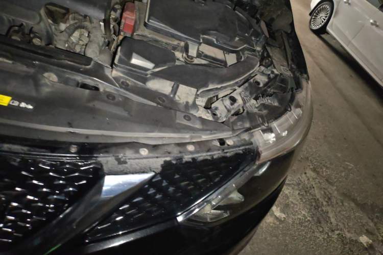 Used Nissan Qashqai 2017 2.0L CVT Smart Enjoyment Version China V Standard Engine Bay Left