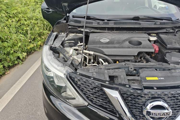 Used Nissan Qashqai 2017 2.0L CVT Luxury Edition China VI Standard Engine Bay Right