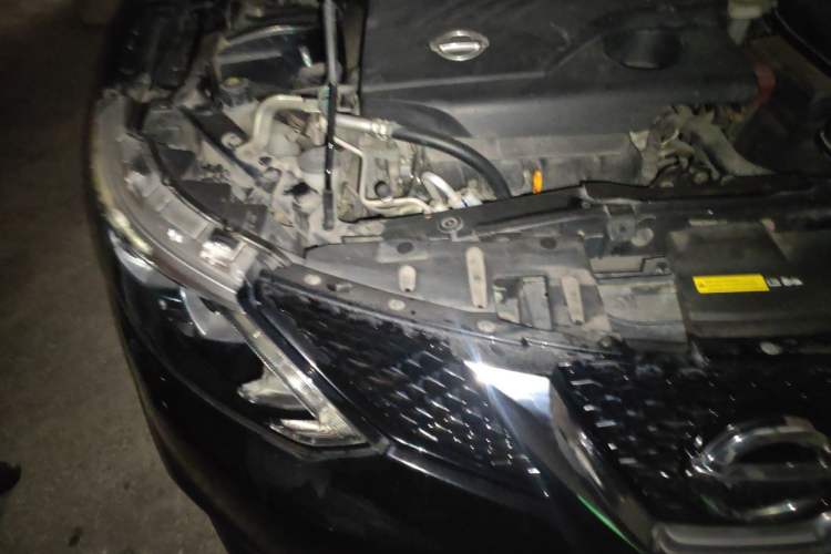 Used Nissan Qashqai 2017 2.0L CVT Smart Enjoyment Version China V Standard Engine Bay Right