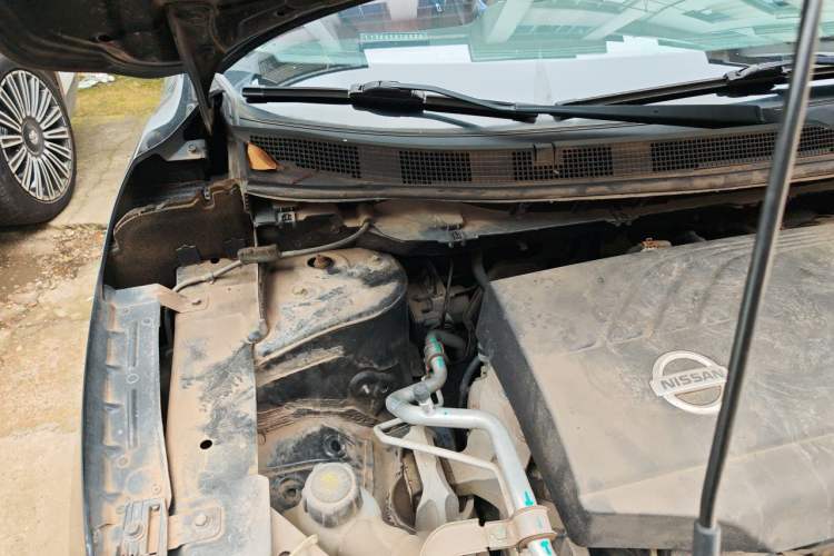 Used Nissan Qashqai 2017 2.0L CVT Elite Edition China V Standard Engine Bay Right