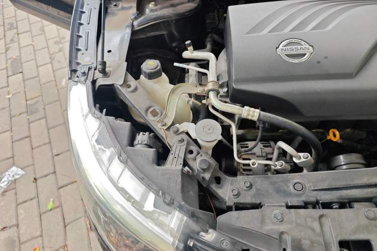 Used Nissan Qashqai 2017 2.0L CVT Elite Edition China V Standard Engine Bay Right