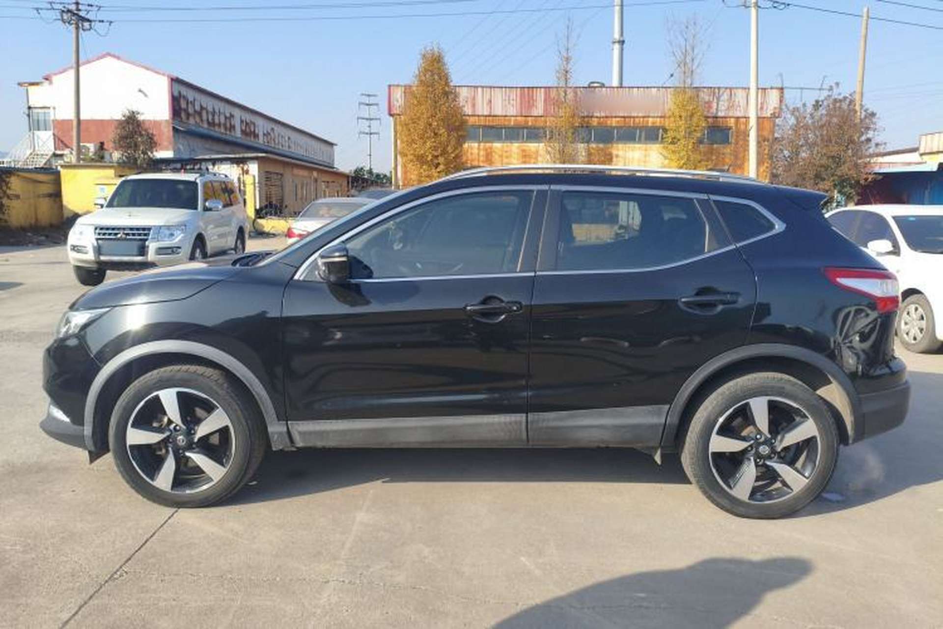 Used Nissan Qashqai 2017 2.0L CVT Luxury Edition China V Standard Exterior 3