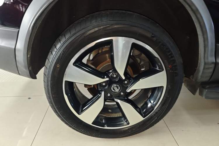 Used Nissan Qashqai 2017 2.0L CVT Smart Enjoyment Version China V Standard Exterior 5