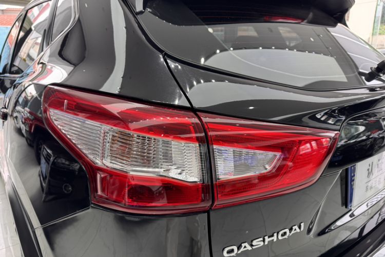 Used Nissan Qashqai 2017 2.0L CVT Elite Edition China V Standard Exterior 8