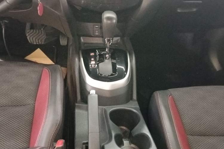 Used Nissan Qashqai 2017 2.0L CVT Smart Enjoyment Version China V Standard Gear Lever