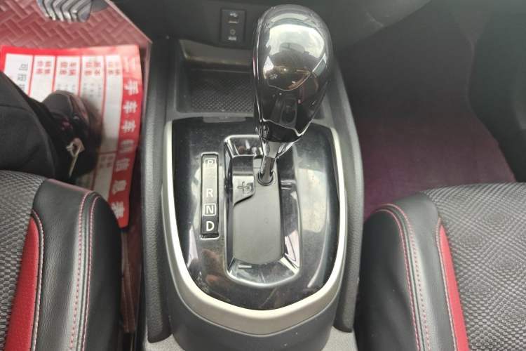 Used Nissan Qashqai 2017 2.0L CVT Luxury Edition China VI Standard Gear Lever