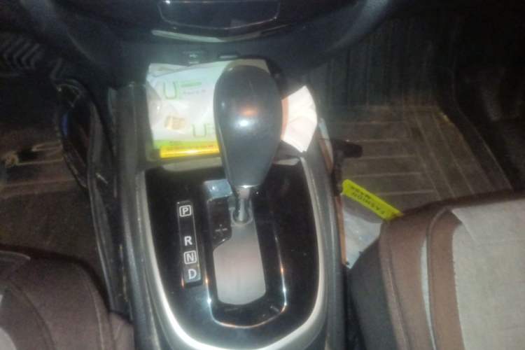 Used Nissan Qashqai 2017 2.0L CVT Smart Enjoyment Version China VI Standard Gear Lever