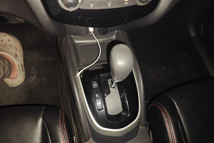 Used Nissan Qashqai 2017 2.0L CVT Elite Edition China V Standard Gear Lever