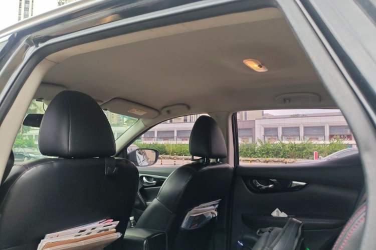 Used Nissan Qashqai 2017 2.0L CVT Smart Enjoyment Version China V Standard Headliner