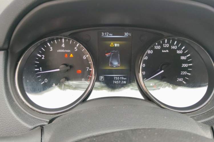 Used Nissan Qashqai 2017 2.0L CVT Luxury Edition China V Standard Instrument Cluster