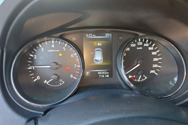 Used Nissan Qashqai 2017 2.0L CVT Luxury Edition China VI Standard Instrument Cluster