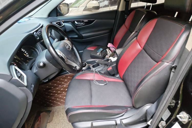Used Nissan Qashqai 2017 2.0L CVT Smart Enjoyment Version China V Standard Left Front Seat