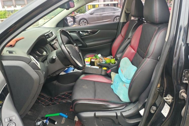 Used Nissan Qashqai 2017 2.0L CVT Smart Enjoyment Version China V Standard Left Front Seat