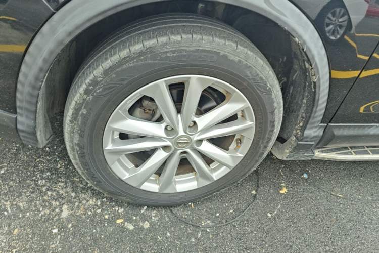 Used Nissan Qashqai 2017 2.0L CVT Elite Edition China V Standard Left Front Wheel Hub