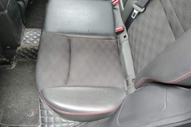 Used Nissan Qashqai 2017 2.0L CVT Luxury Edition China V Standard Left Rear Seat