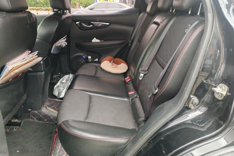 Used Nissan Qashqai 2017 2.0L CVT Smart Enjoyment Version China V Standard Left Rear Seat
