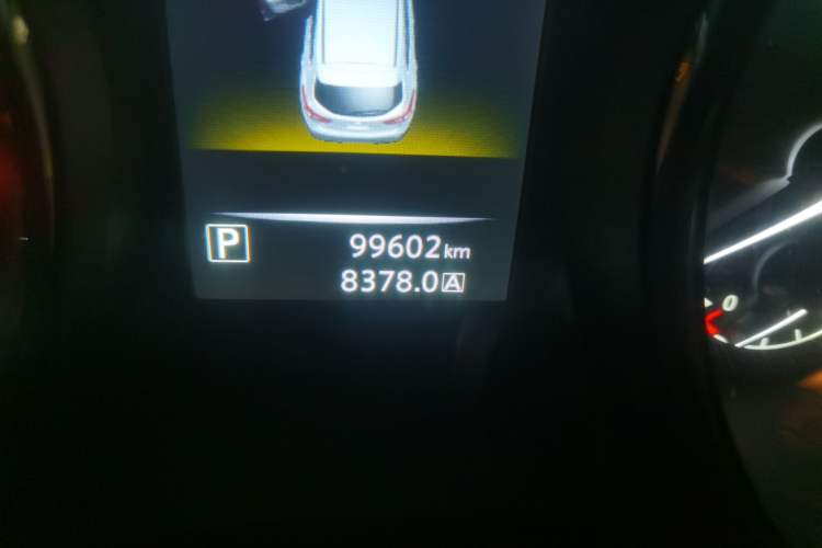 Used Nissan Qashqai 2017 2.0L CVT Flagship Edition China V Standard Odometer Close Up