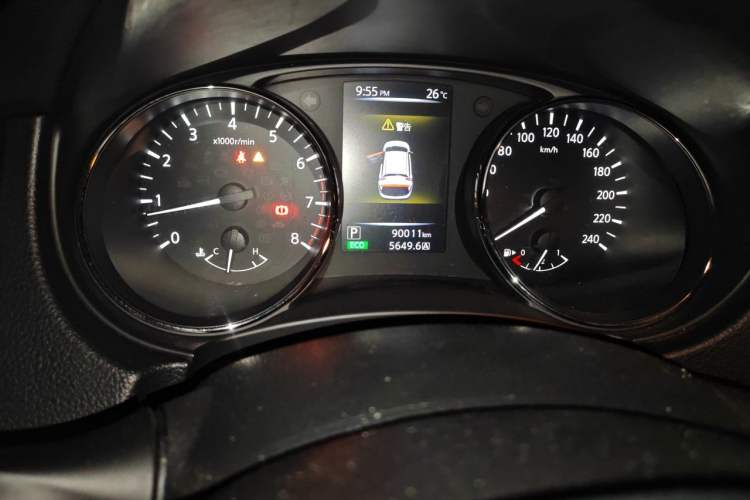 Used Nissan Qashqai 2017 2.0L CVT Smart Enjoyment Version China V Standard Odometer Close Up