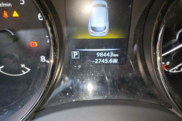 Used Nissan Qashqai 2017 2.0L CVT Smart Enjoyment Version China V Standard Odometer Close Up