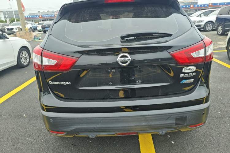 Used Nissan Qashqai 2017 2.0L CVT Elite Edition China V Standard Rear