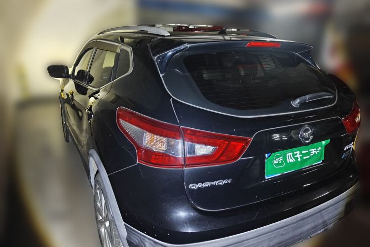 Used Nissan Qashqai 2017 2.0L CVT Elite Edition China V Standard Rear Left 45 Deg