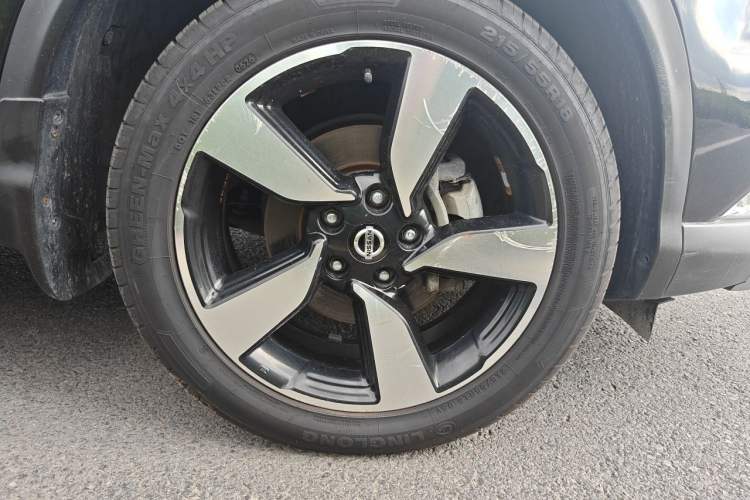 Used Nissan Qashqai 2017 2.0L CVT Luxury Edition China VI Standard Right Front Wheel Hub