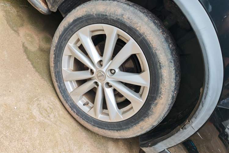Used Nissan Qashqai 2017 2.0L CVT Elite Edition China V Standard Right Front Wheel Hub