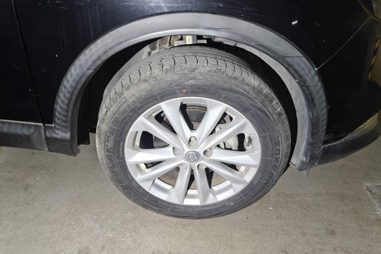 Used Nissan Qashqai 2017 2.0L CVT Elite Edition China V Standard Right Front Wheel Hub