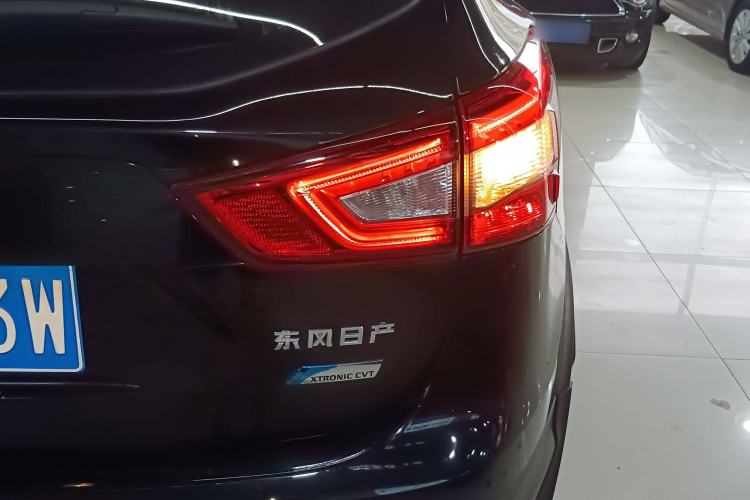 Used Nissan Qashqai 2017 2.0L CVT Smart Enjoyment Version China V Standard Right Rear Taillight