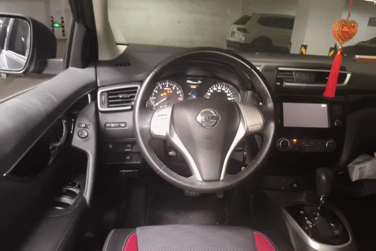 Used Nissan Qashqai 2017 2.0L CVT Smart Enjoyment Version China VI Standard Steering Wheel