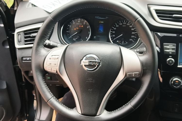 Used Nissan Qashqai 2017 2.0L CVT Smart Enjoyment Version China VI Standard Steering Wheel