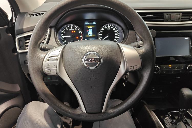Used Nissan Qashqai 2017 2.0L CVT Elite Edition China VI Standard Steering Wheel